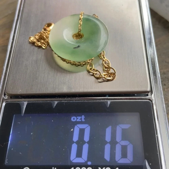 Alquimia Green and Gold Necklace - Picture 4 of 4